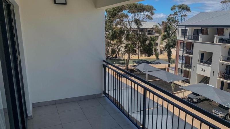 To Let 1 Bedroom Property for Rent in Richwood Western Cape